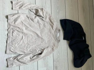 Stickad tröja - Skriv vid frågor. Passar ca 165