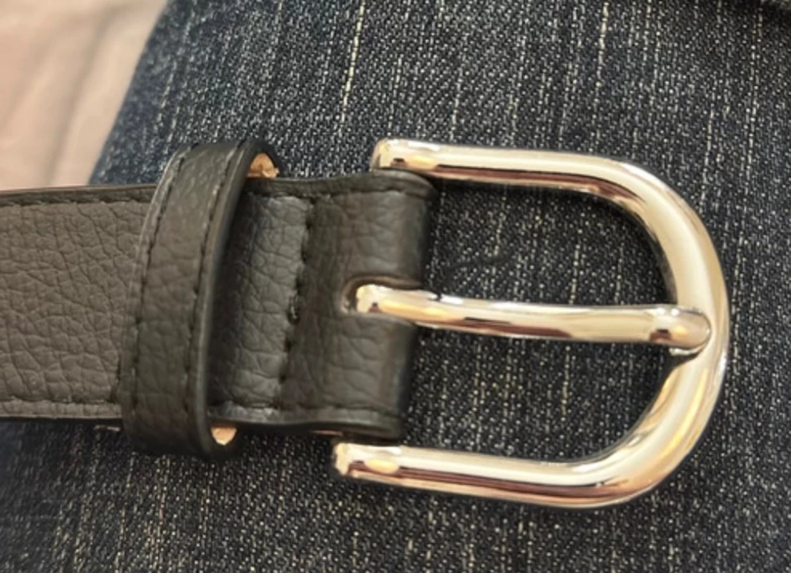 Svart skärp i skinn från H&M XL - 1