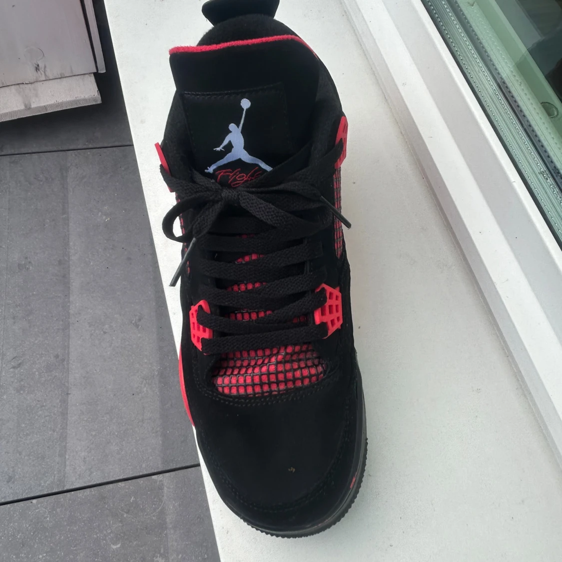 Nike Air Jordan 4 svart/röd sneakers - 4