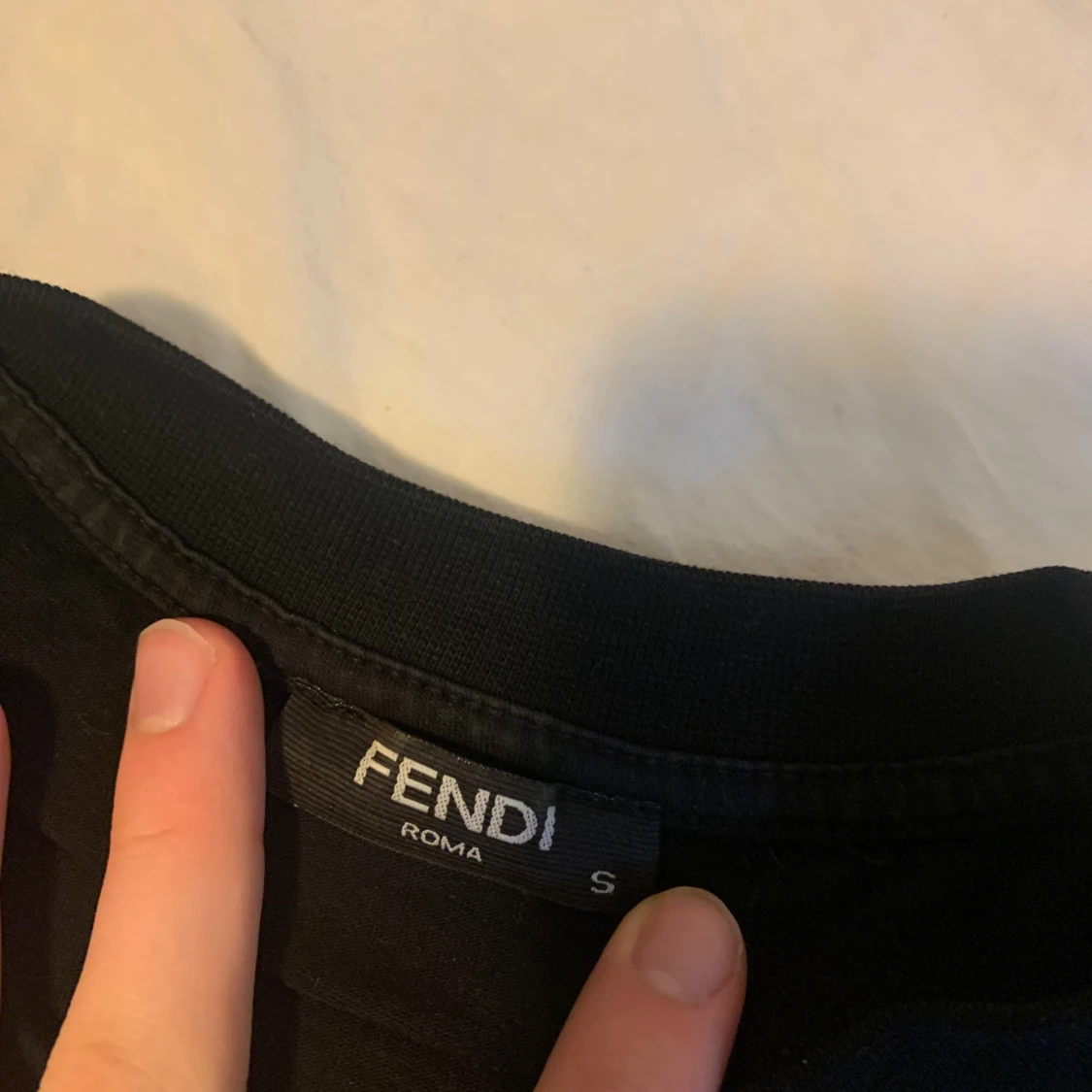 Svart Fendi t-shirt med logga - 4