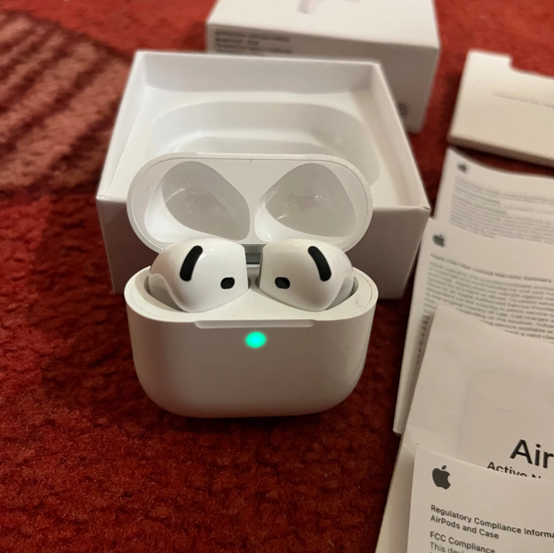 AirPods 4 - 4
