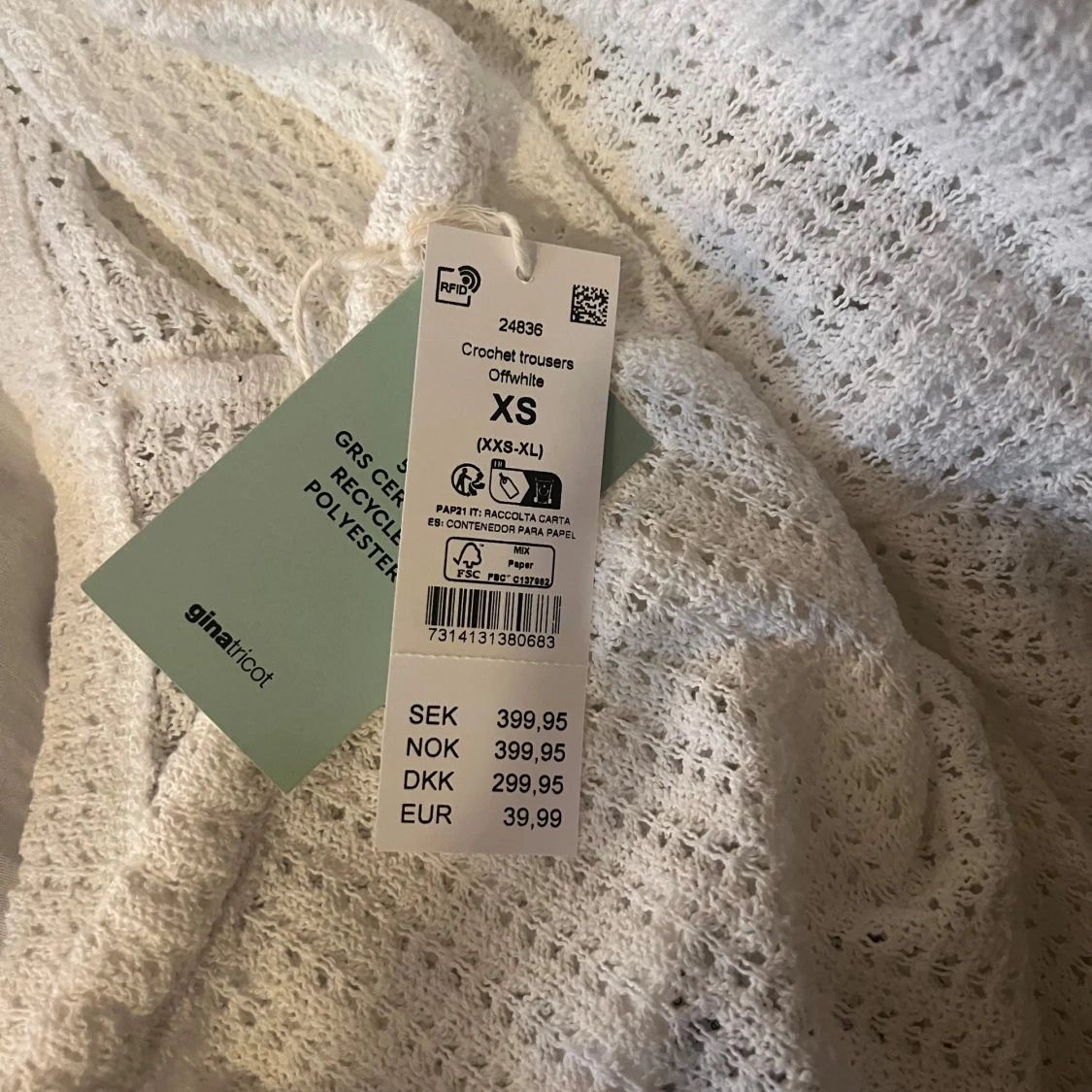 Vita virkade byxor från Gina Tricot XS - 2