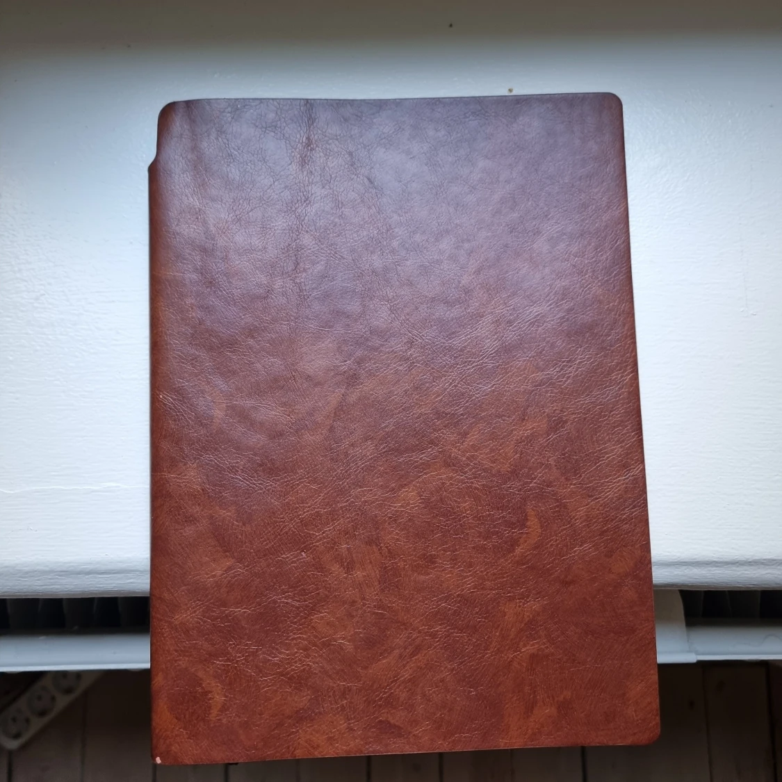 Anteckningsbok läderbunden