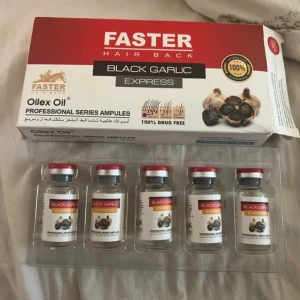 FASTER Hair Back Black Garlic Express Oilex Oil Ampoules - FASTER Hair Back Black Garlic Express Oilex Oil ampoules motverkar håravfall och stimulerar hårväxt. Innehåller 5 ampuller, 100% drug free, fri från kemikalier och minoxidil. För män och kvinnor. Förpackningen är i gott skick.