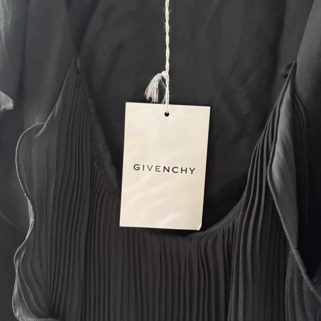 Svart plisserad klänning Givenchy