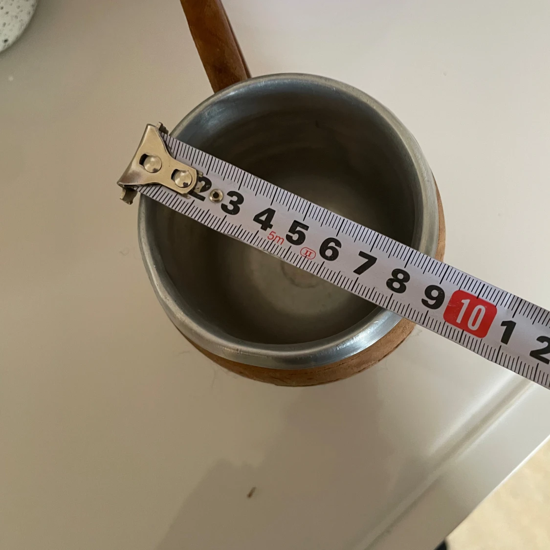 handskuren träölmugg - 4