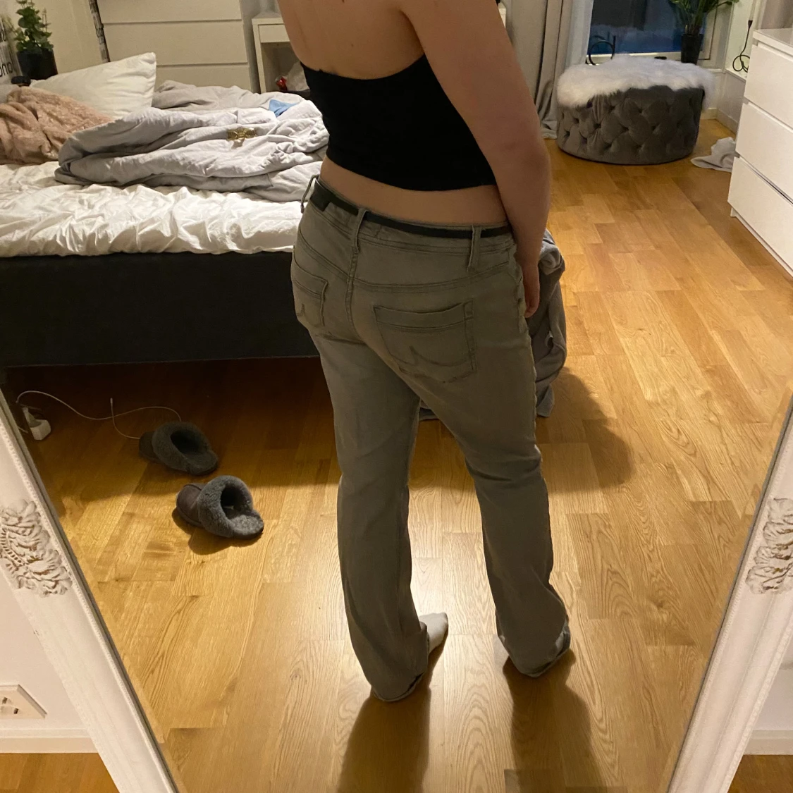 Gråa flare jeans ifrån Ltb  - 2