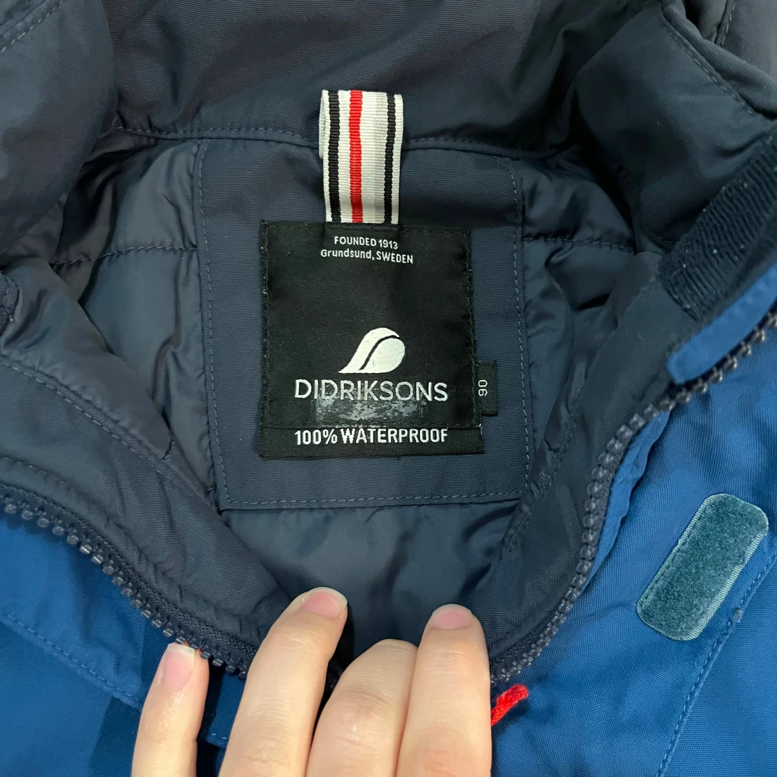 Blå Didriksons vinterjacka med huva - 2