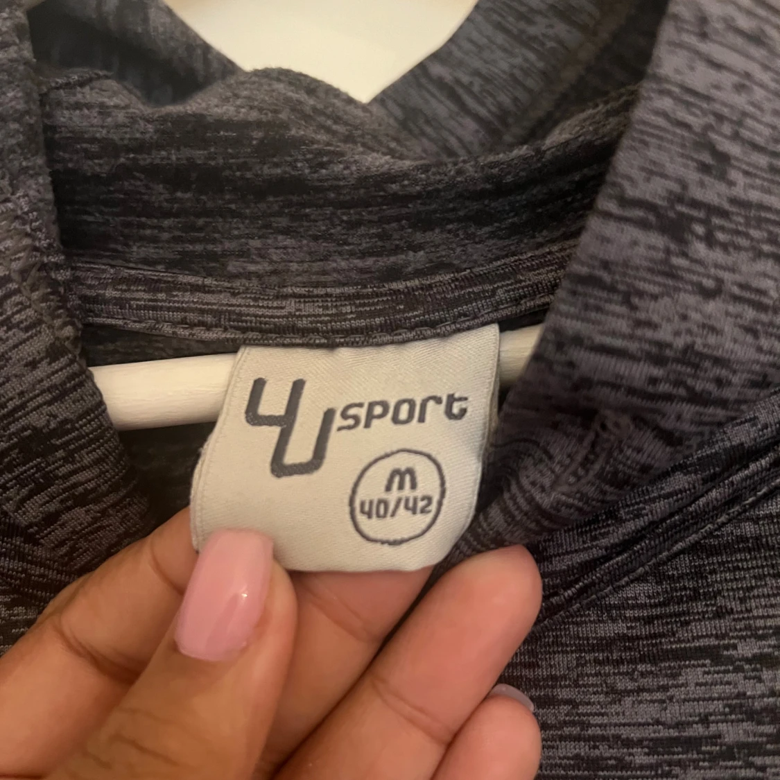 Mörkgrå hoodie från Ullared  - 4