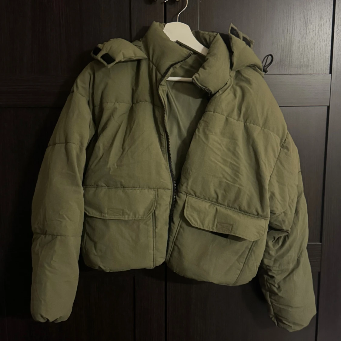 Olivgrön pufferjacka XS - 1