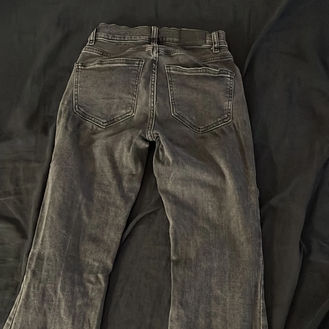 Svarta jeans från gina, stl 32 - 2