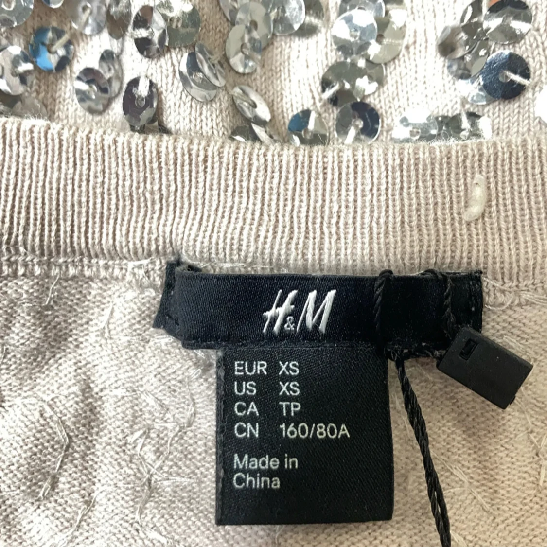 Glittrig paljett-tröja från H&M XS - 1