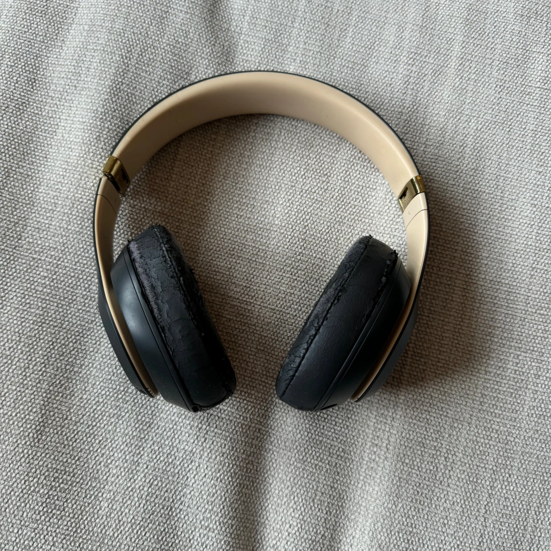Beats Studio3 Wireless - 1