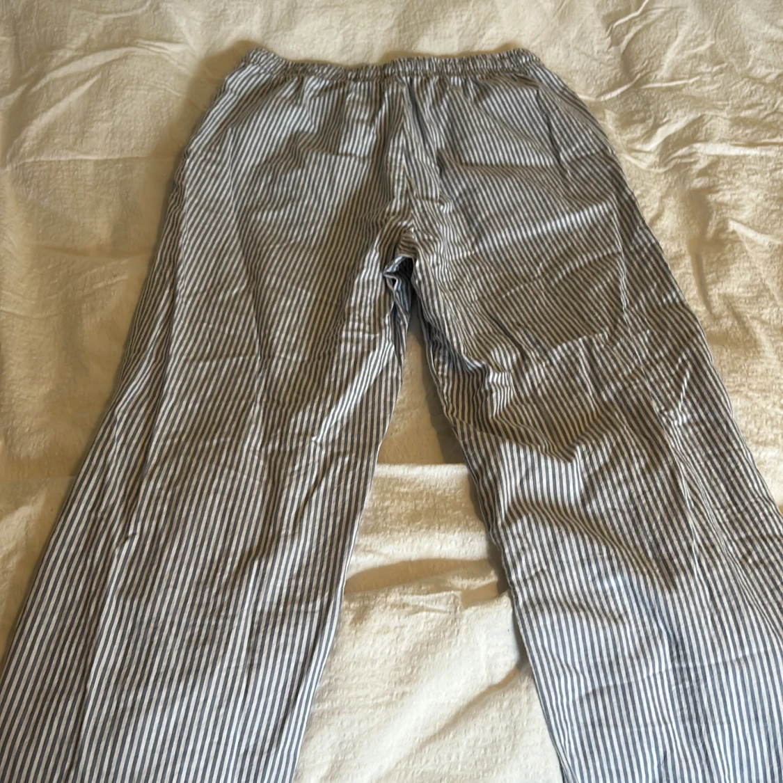 Randiga byxor från 157, stl 150 - 3
