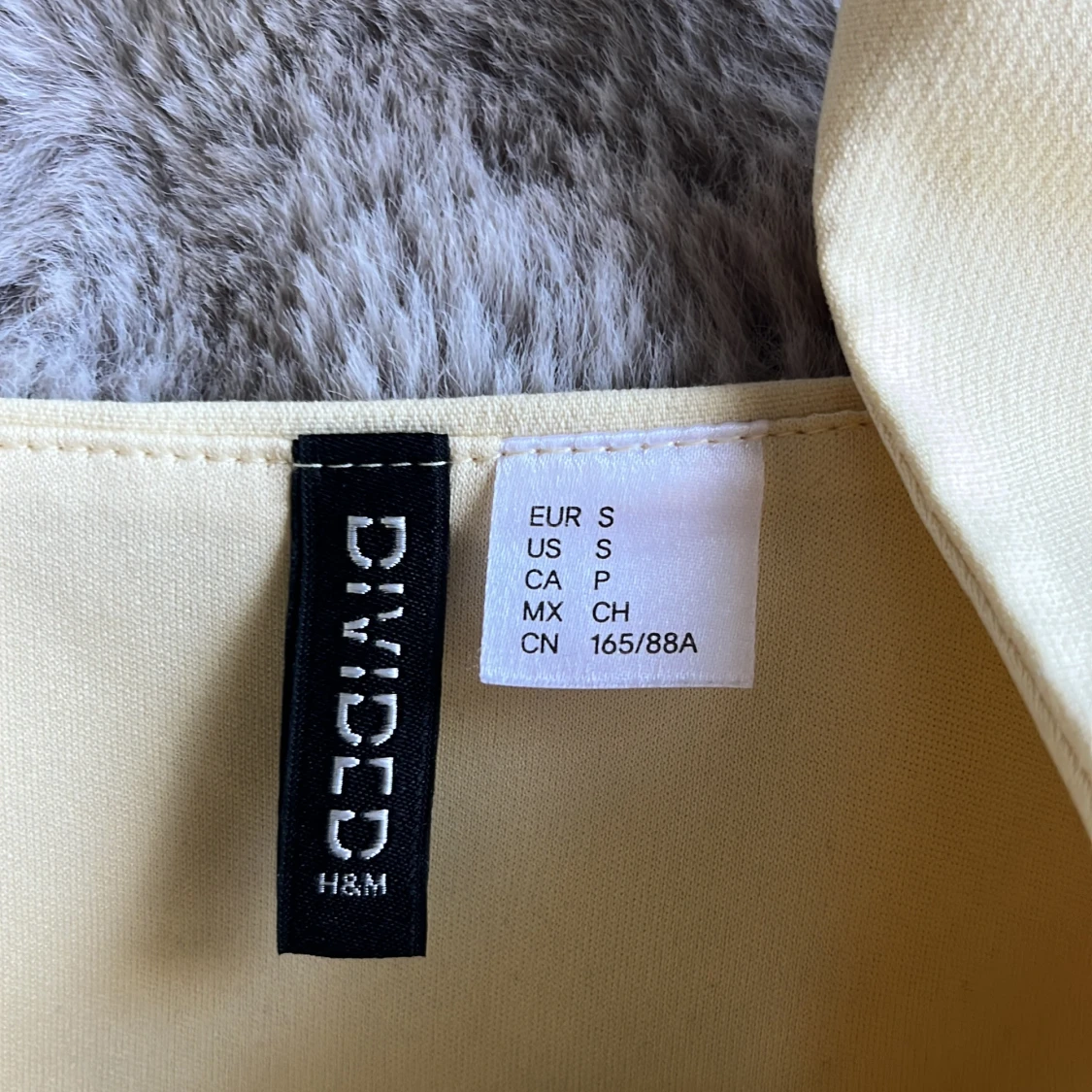 Ljusgul topp från HM💛 - 1