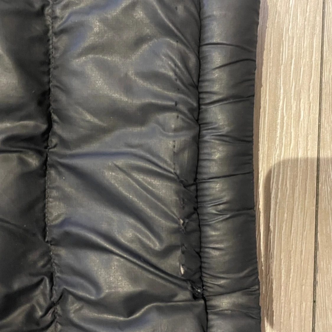 Svart dunjacka Peak Performance 160 - 2