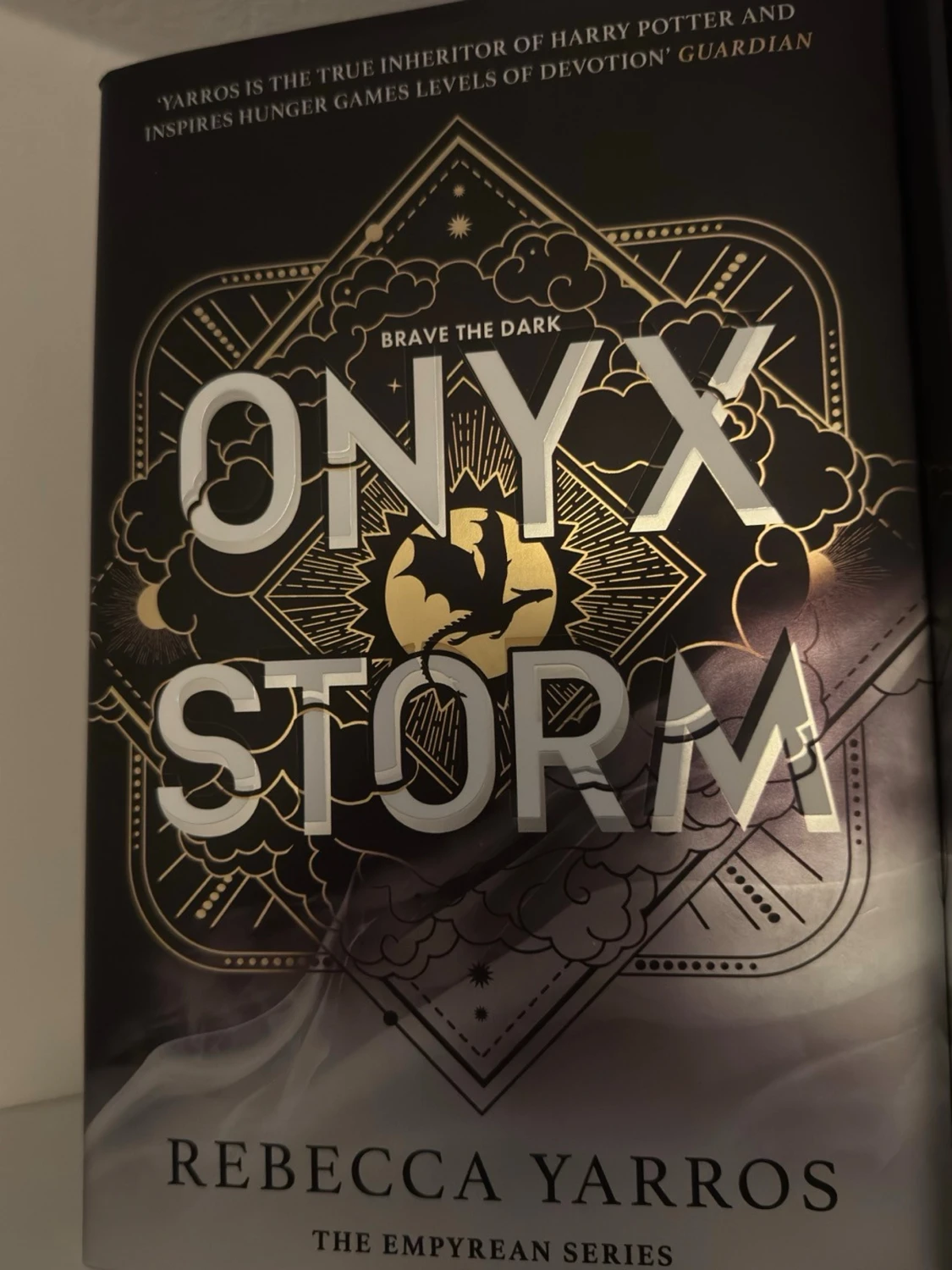 Empearyan av Rebecca Yarros - 2