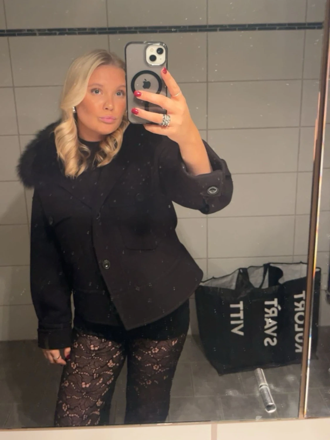 Meotine kappa svart - 1