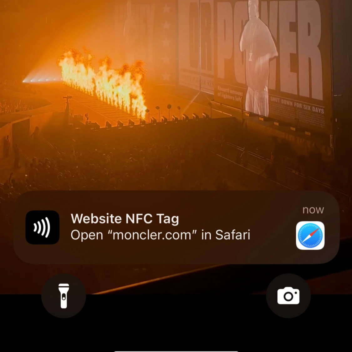 Svart vindjacka från Moncler - 4