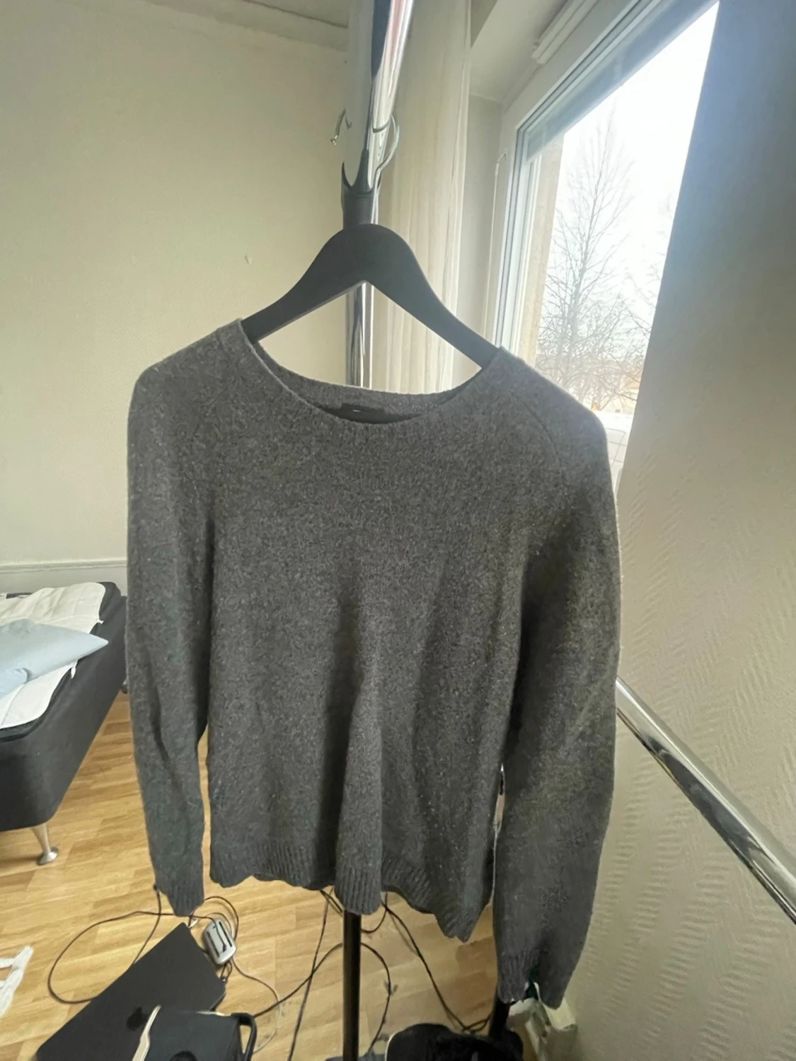 Stickad tröja från uniqlo