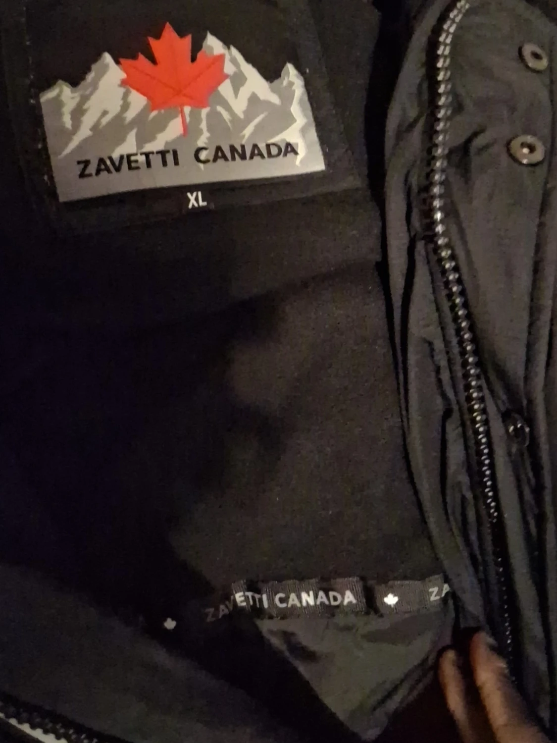 Svart dunjacka från Zavetti - 3