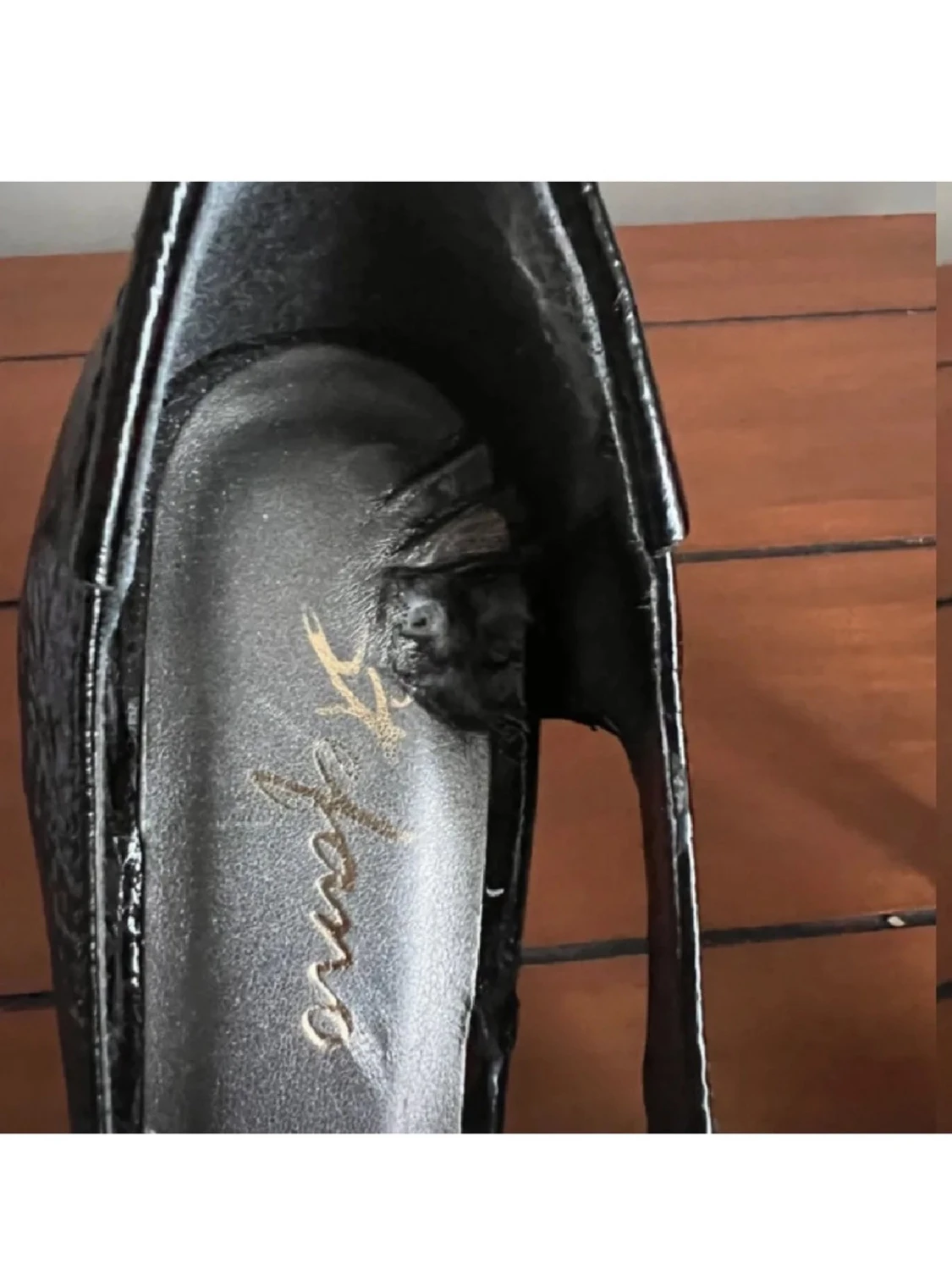 Svarta klackskor  - 1