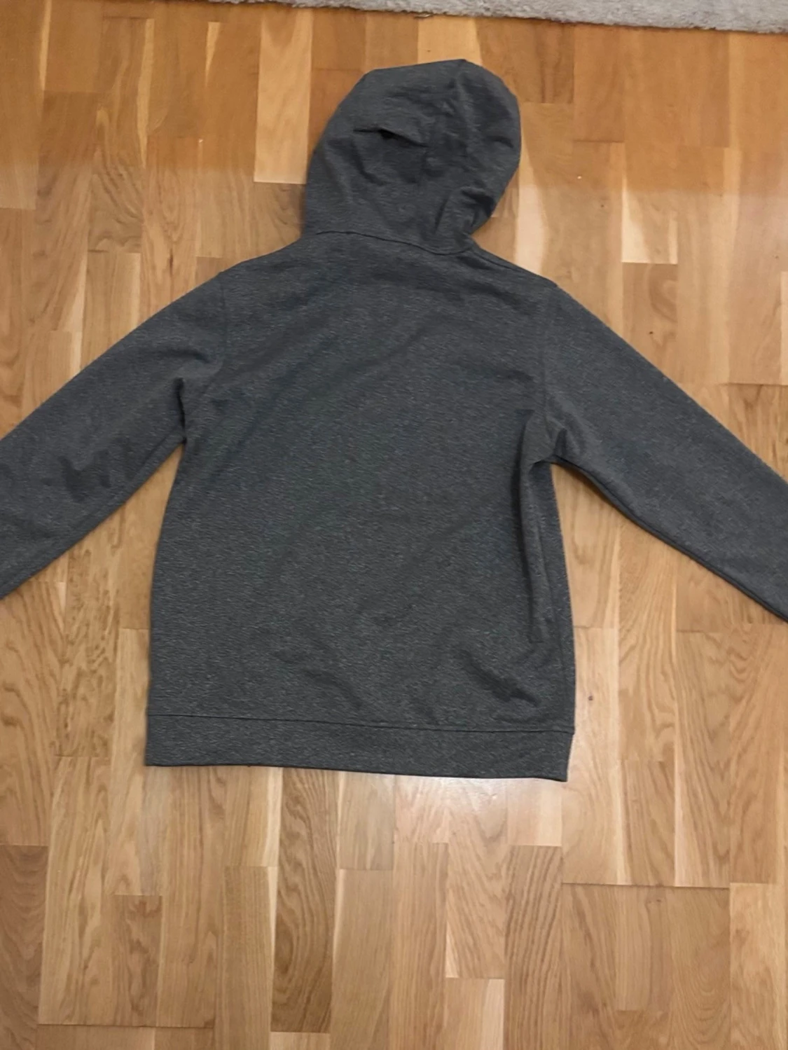 Grå hooded vindjacka Peak Performance - 1