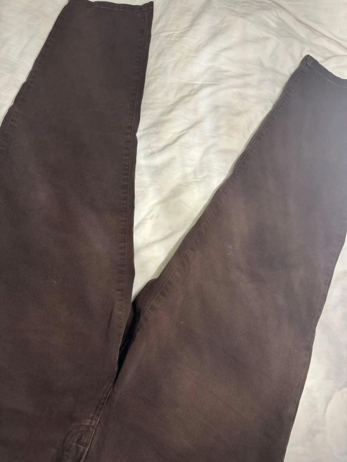 Bruna raka jeans från Yoke, M - 1