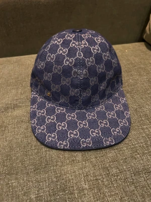 Keps - Helt ny och är oanvänd. Fraktas samma dag vid köp