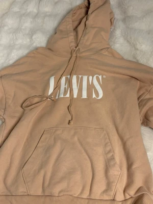 Levis Hoodie  - Jätte snygg tröja!! 