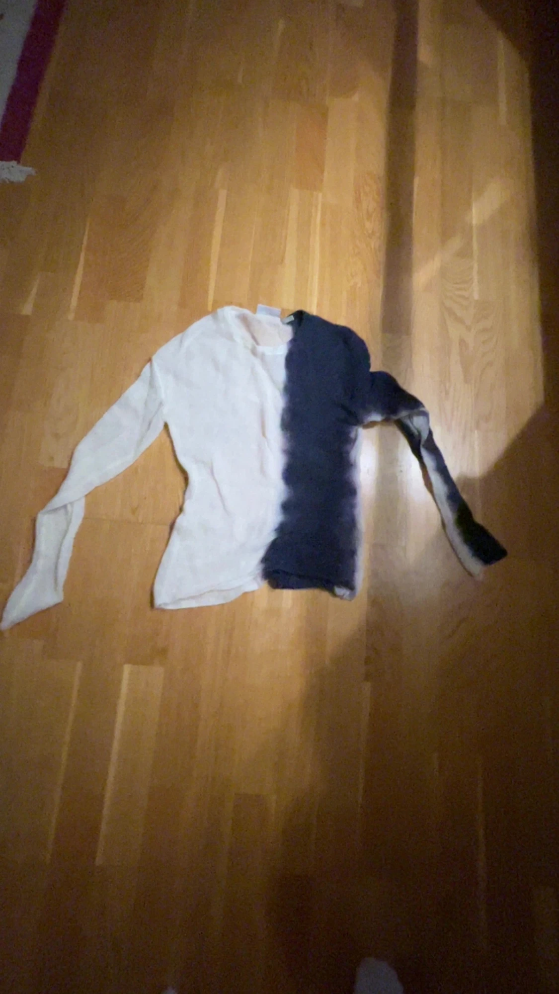 Viral tröja weekday