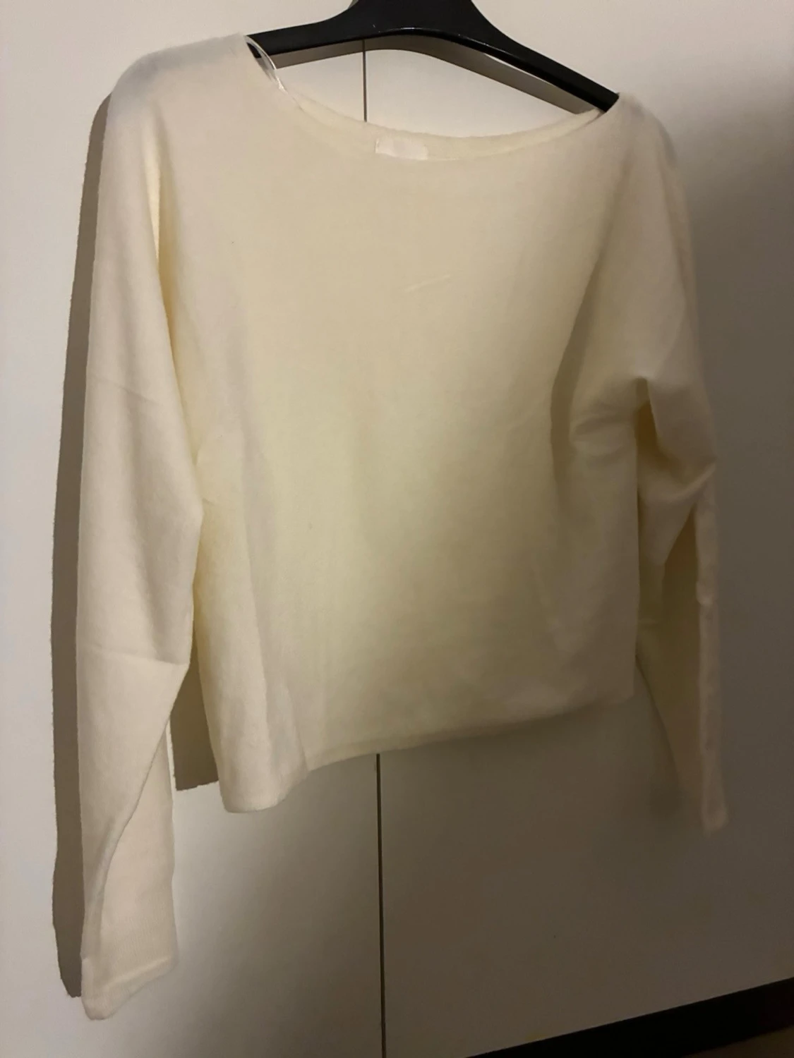 Offshoulder vit tröja från H&M - 1