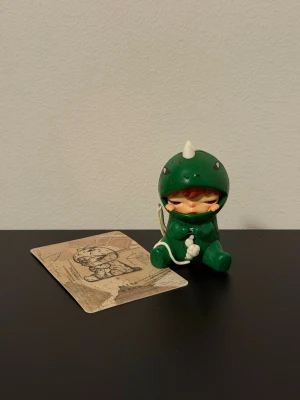 Hirono Eaten  - Very good condition,original,no box 