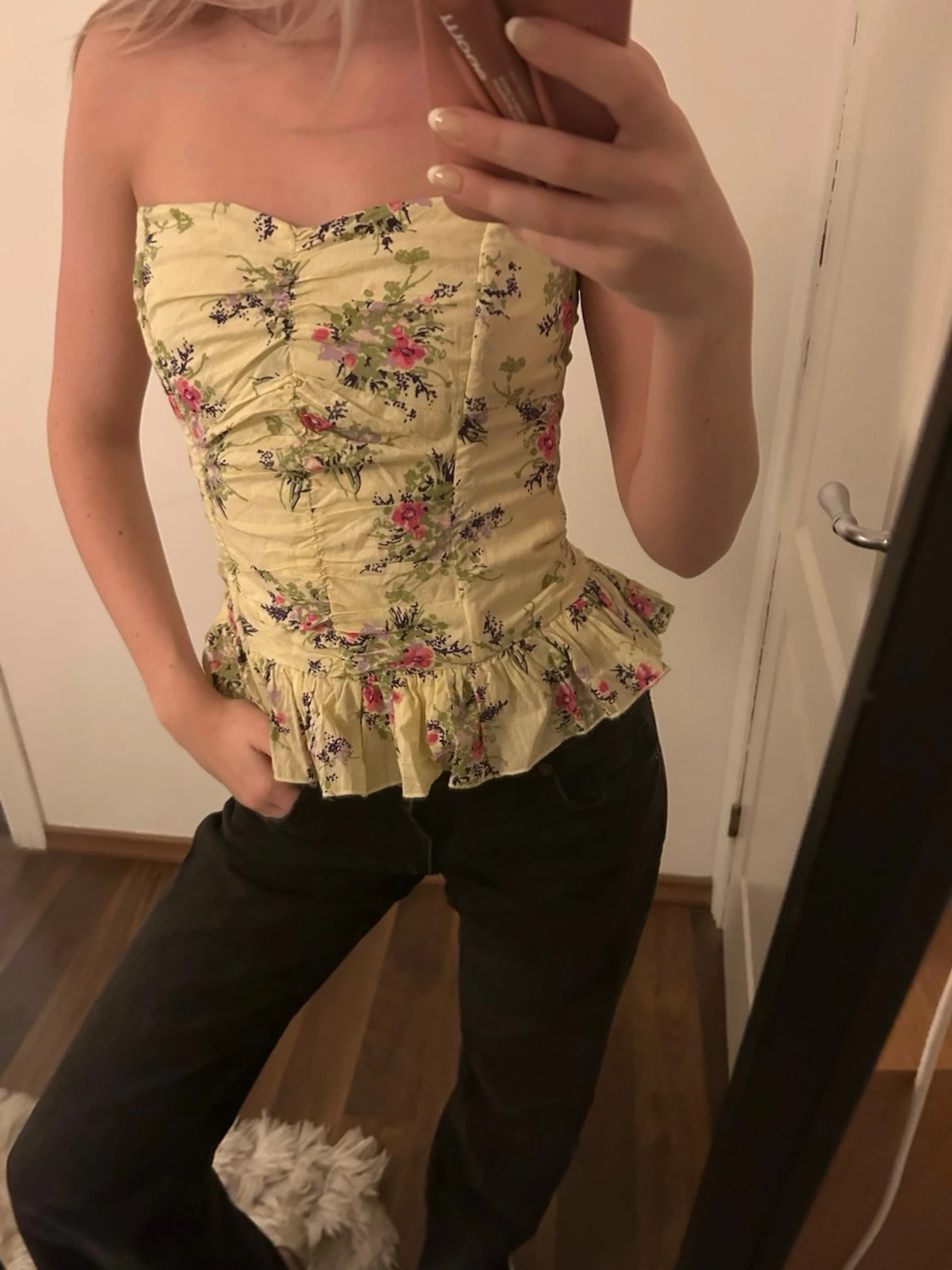 Gul blommig korsett med volang - 2