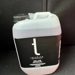 TERSHINE RELIVE - FLYGROSTBORTTAGARE 5 L - Oöppnad TERSHINE RELIVE - FLYGROSTBORTTAGARE 5 L Nypris 900 kr