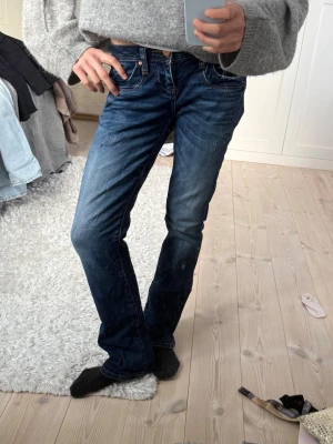 ltb jeans valerie - Bootcut jeans i modellen valerie. Som nya 🥹