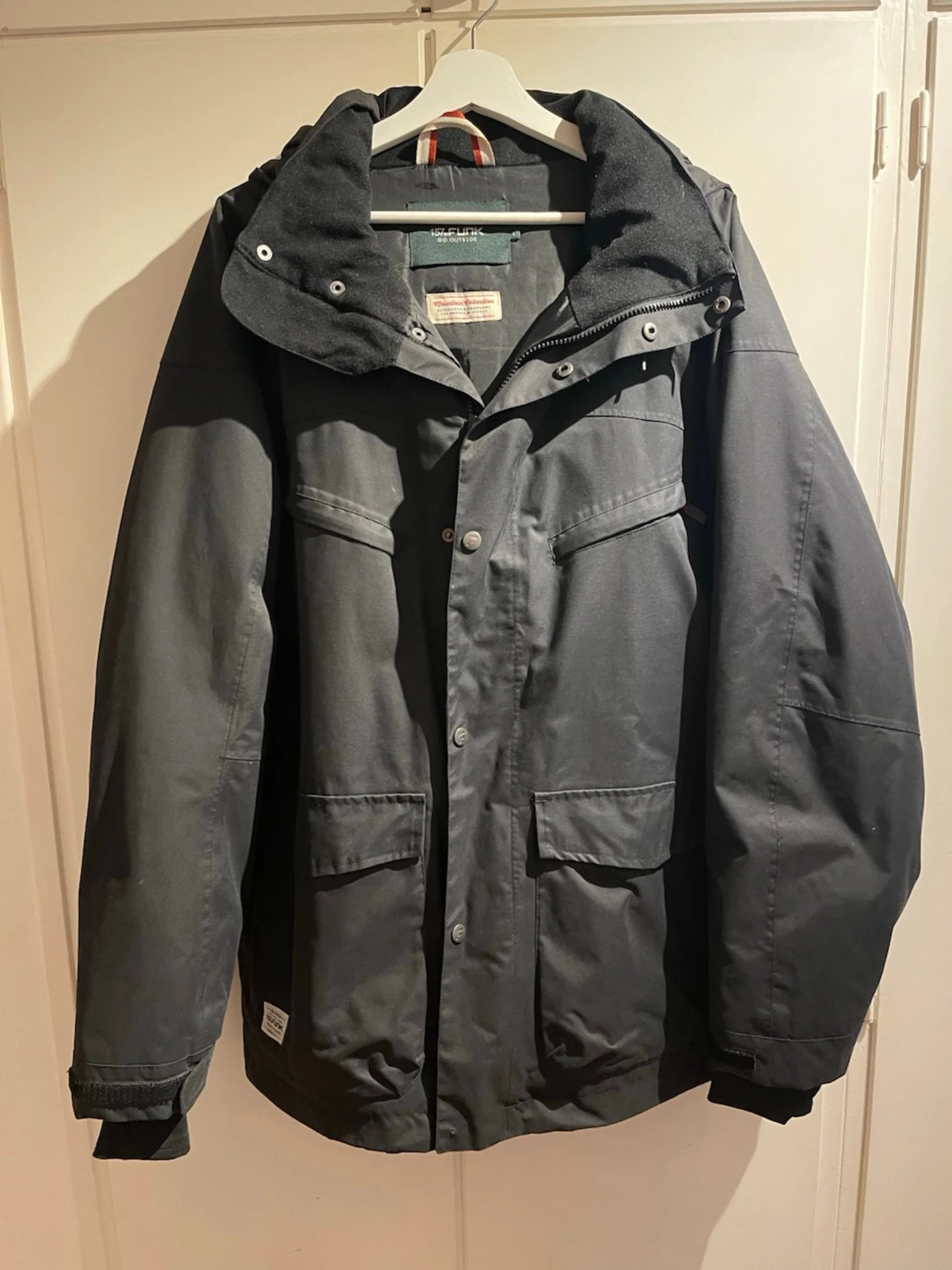 Svart jacka från 157 Funk L