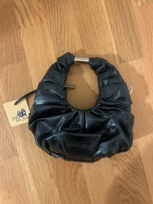 Handväska  - Superfin smaragdgrön/marinblå glittrig handväska 💖