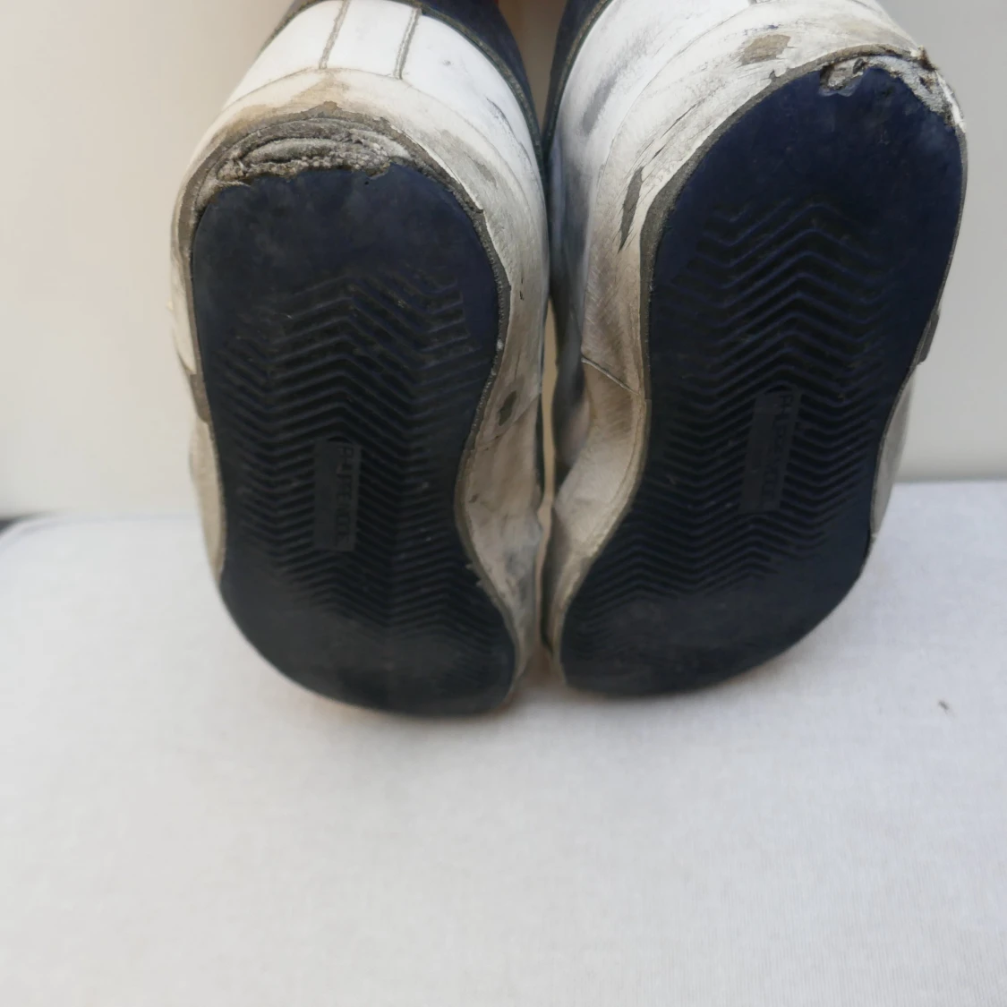 Vita Philippe Model sneakers med blå detalj - 4