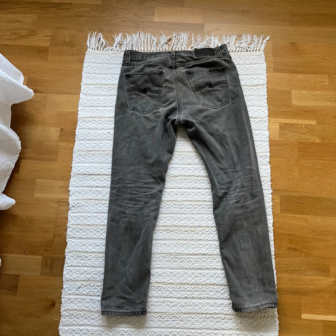 NUDIE JEANS - steady eddie - grå - 1