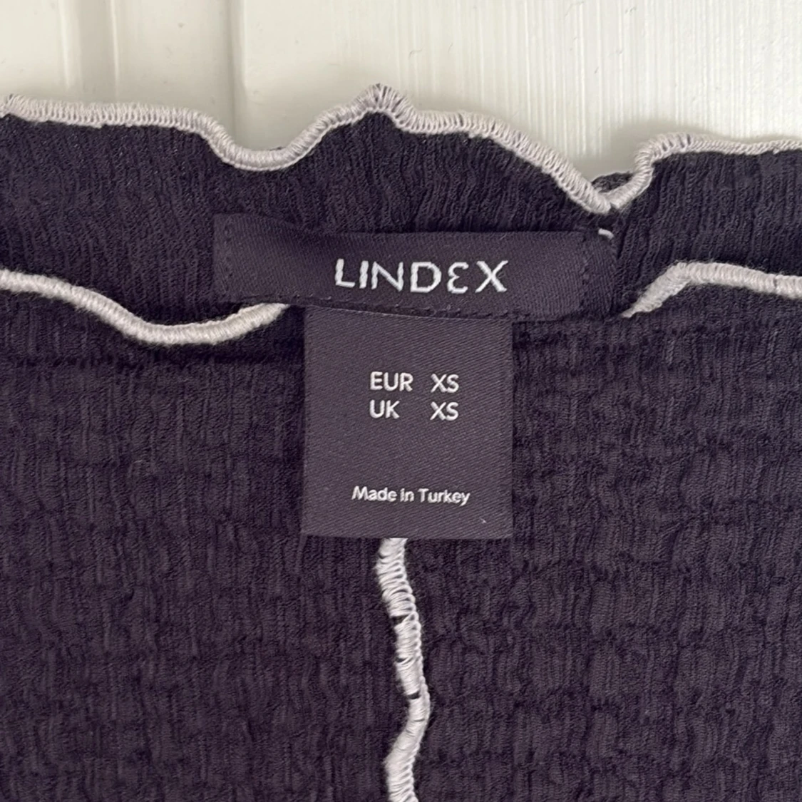 Svart långärmad topp från Lindex XS  - 1