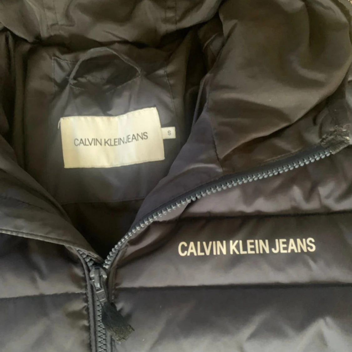 Svart pufferjacka Calvin Klein Jeans - 1