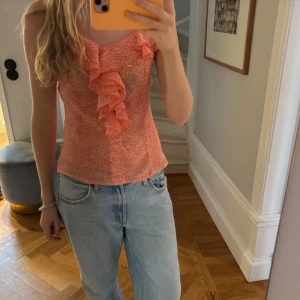 leopardmönstrad koralltopp - Korall färgad topp med leopardmönster 🐆🐆