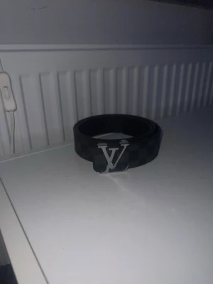 Iv bälte - ny, M , 105cm, skriv för mer bilder