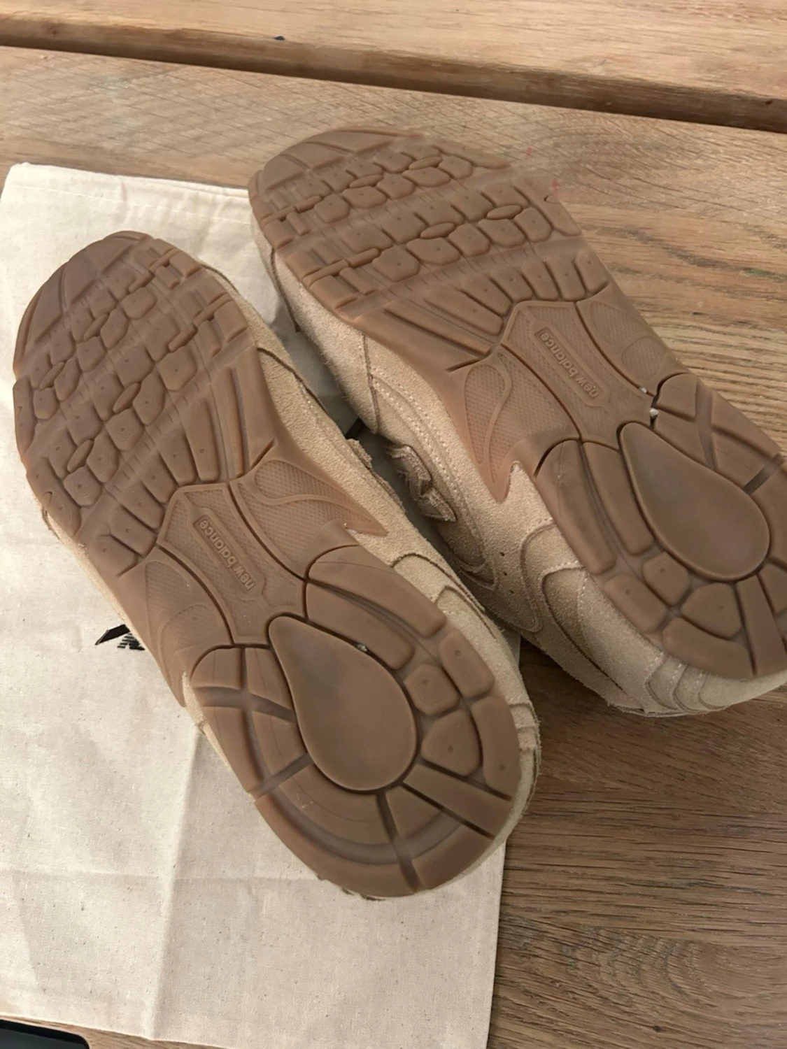 Beige sneakers 39  - 2