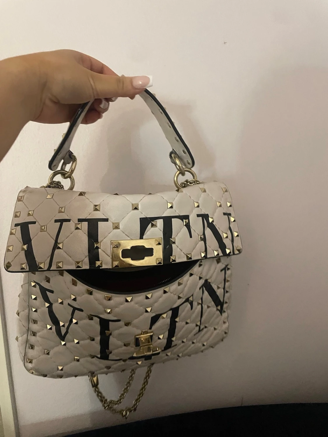 Valentino Rockstud väska