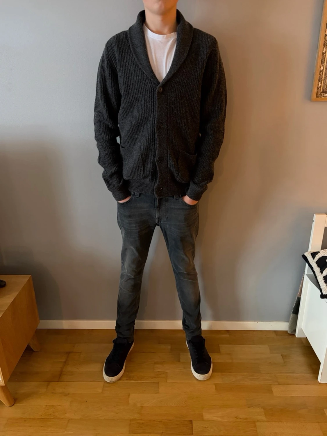 Mörkgrå slim jeans från nudie  - 2