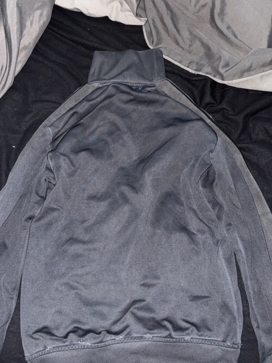 Svart ziptröja från Palm Angels - 1