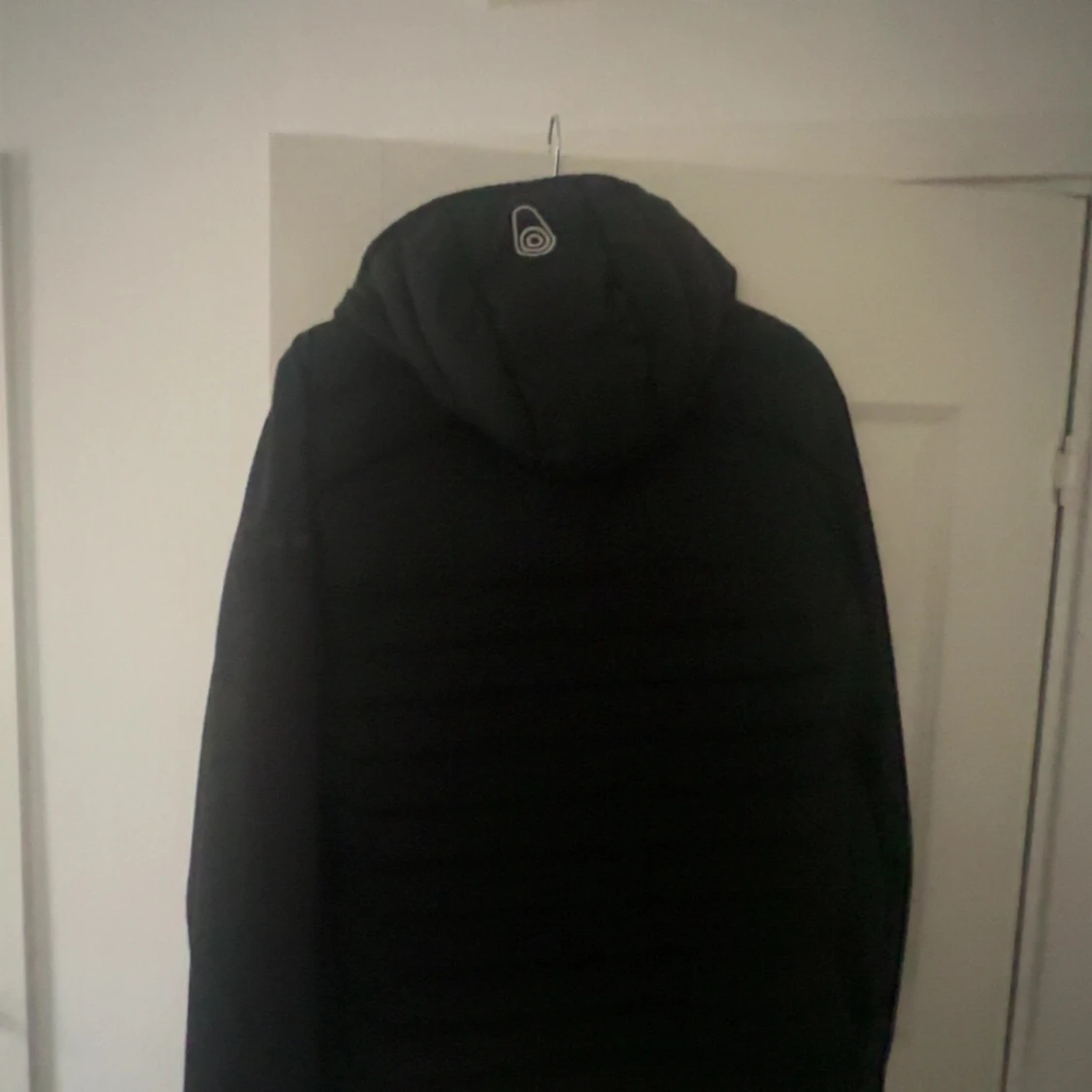 Svart dunjacka från Sail Racing - 1