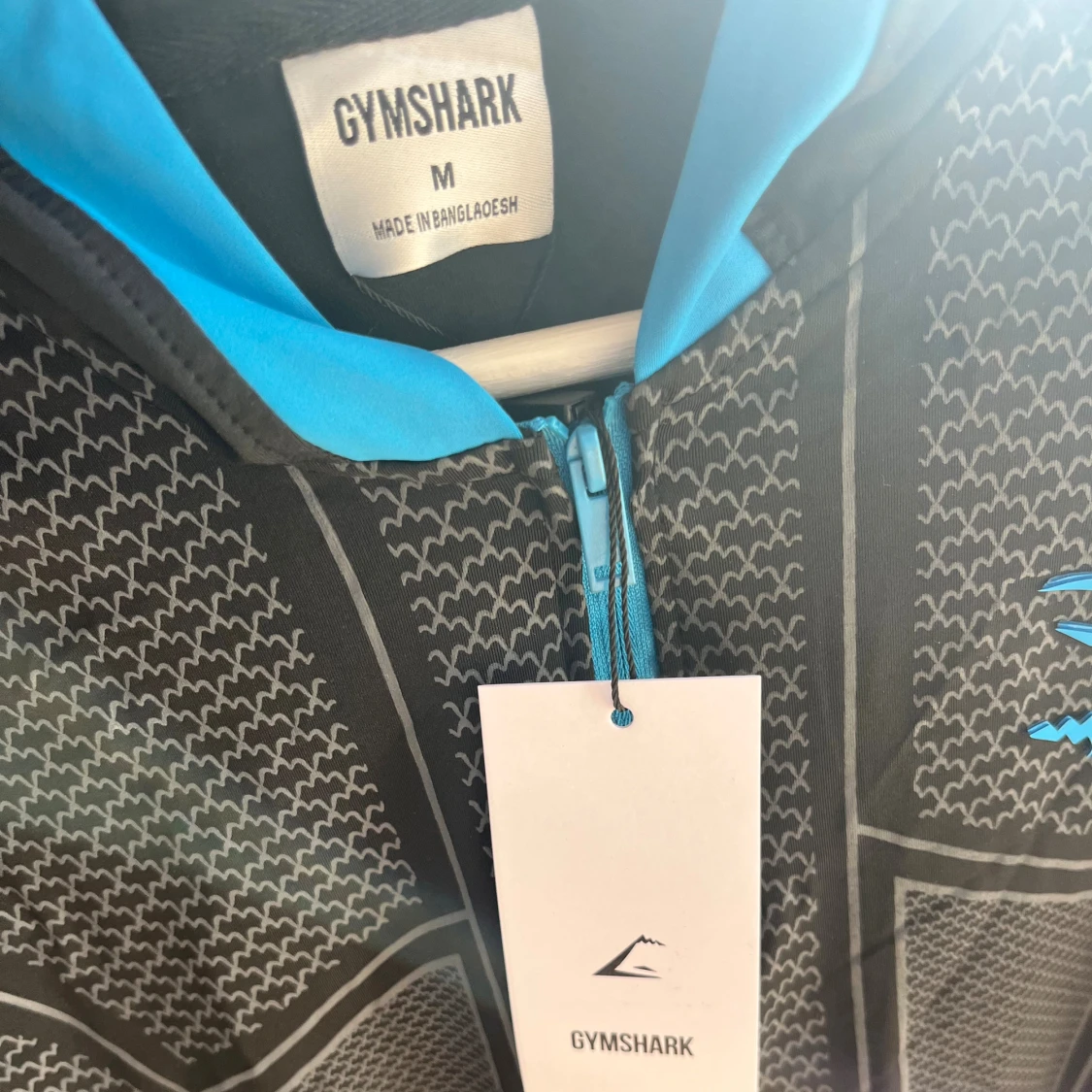 Gymshark onyx hoodie - 3